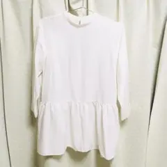 【YE LiBARE】ホワイト チュニックのサムネイル
