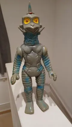 激レア！超人気ヨネザワ流星人間ゾーン‼️ソフビ 激レア！超人気ヨネザワ流星人間ゾーン‼️ソフビ - メルカリ