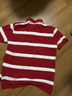 赤と白のストライプ ポロシャツ