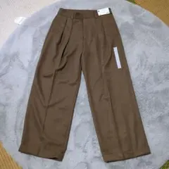 ジーユー ワイドパンツ