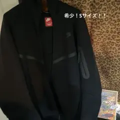 NIKEテックフリース希少Sサイズ！