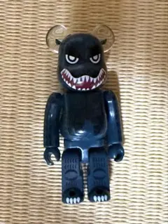 BE@RBRICK 100％ SERIES 28 SF GODZILLAゴジラ