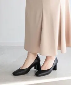 RANDA 走れる美脚パンプス スクエアトゥ×Vカット23.5cm 【完売品】