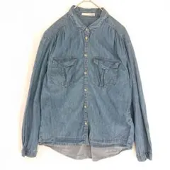 タンガリーシャツ