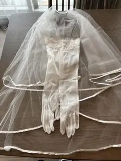 ウェディンググローブとベールのセット