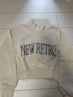 NEWRETRO クロップドスウェット ホワイト　Mサイズのサムネイル