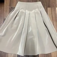 ベージュ フレアスカート 日本製のサムネイル