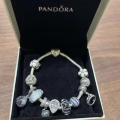 PANDORA チャームブレスレット　12個付き