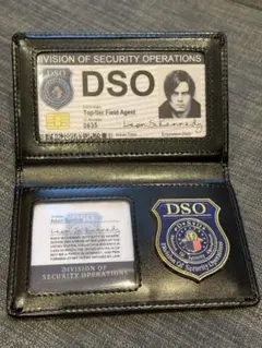 新品バイオハザード　レクイエム DSO のバッジとレオン・S・ケネディIDカード