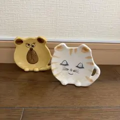 小林美風. 角皿 (プレート) 2枚セット (猫 魚 ) 陶器 - メルカリ
