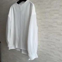 SM 257 ホワイト バルーンスリーブ シャツ　13号