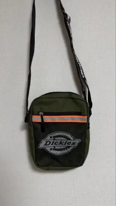 Item thumbnail for item 827c029e-30c4-4171-8aff-c4879af67a13