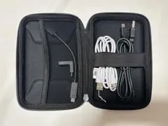 ガジェットケース 約16.5x10cmとUSBケーブルセット
