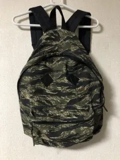 美品】 ワンダーファブリック 西陣織 黒金鶴 リュック 和柄 - メルカリ