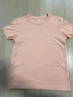 UNIQLO クルーネックTシャツ ピンク Mサイズのサムネイル