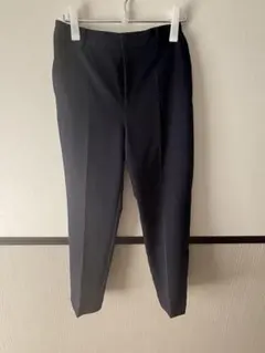 ネイビー テーパード スラックス パンツ（40サイズ）