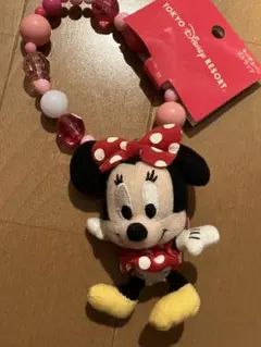 ミニーちゃんとプーさんのバッグチャーム