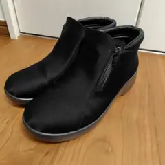 Item thumbnail for item 65b835b4-39f6-421c-bad7-09f218ad5729