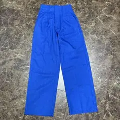 GU 青ワイドパンツ