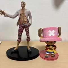 ドフラミンゴとチョッパーのフィギュアのサムネイル