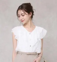 美品】ANAYI トリアセコットンレースラッフル ブラウス 38 白 M - メルカリ