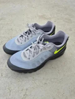 NIKE FREE 5.0 TR グレー イエロー スニーカー - メルカリ
