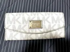 MICHAEL KORS ロゴ入り長財布【おまとめ割あり】