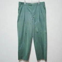 【Munsingwear】（LL-3L）タック入りテーパードパンツ/光沢感のサムネイル