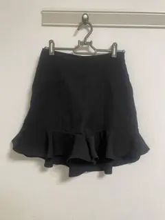 NICE CLAUP フリルショートパンツ ブラック