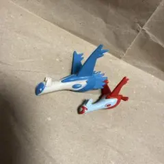 立体ポケモン図鑑　ラティオス ラティアス