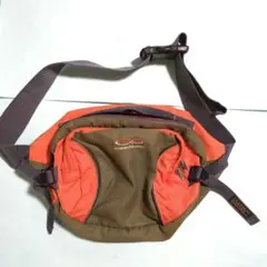 Item thumbnail for item 0e9c69ec-b241-4be4-8a3b-c878f79f0234