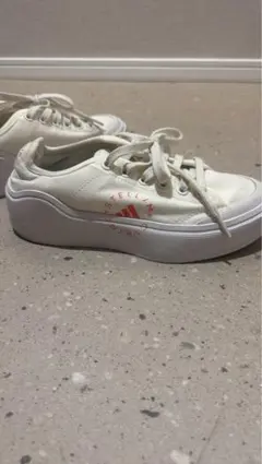 adidas by Stella McCartney スニーカーのサムネイル