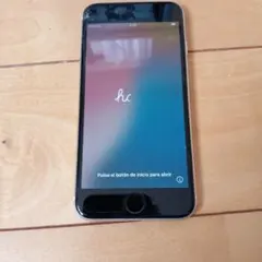 iPhone se3本体 画面にひびあり ジャンク扱い