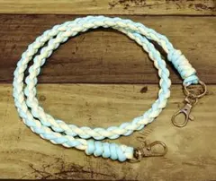 パラコード　ネックストラップ　スマホストラップ　ライトブルー、クリームイエロー