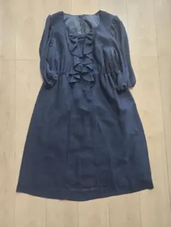 マタニティワンピース●ネイビー フリル付き ７部袖ロングワンピース