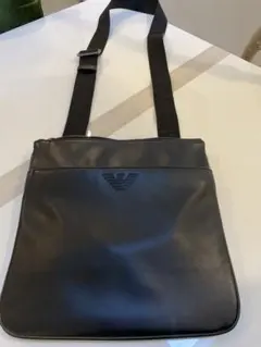 ENPORIO ARMANI黒ショルダーバッグのサムネイル