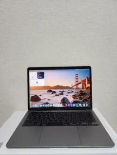 Macbook Air M1 8GB/256GB