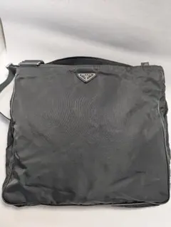 PRADA ブラック ショルダーバッグ
