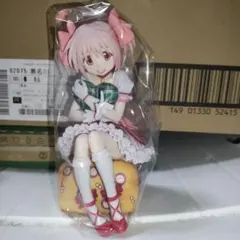 劇場版 魔法少女まどか☆マギカ 鹿目まどか フィギュア 中古 Amazon.co.jp: 鹿目まどか 10th Anniversary ver. 1/7スケール