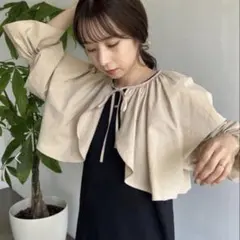 CAPRICIEUX LE'MAGE フリルショートシャツのサムネイル