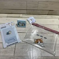 mofusand ビニールポーチとカードミラーとクリップ