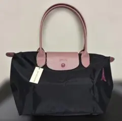 ⚫️トミ様専用⚫️ロンシャン プリアージュ M ブラックピンク　エッフェル塔刺繍のサムネイル