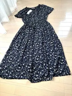 【新品】ワールドCutie Blonde 花柄 半袖ワンピースのサムネイル