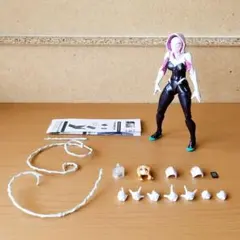 アメイジングヤマグチ スパイダーグウェン スパイダーバース リボルテック