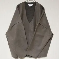 美品✨CIAOPANIC TYPY チャオパニックティピー　Vネック　近年のサムネイル