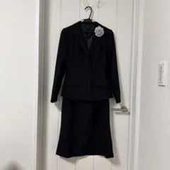 黒のスーツ（ジャケット・スカート・パンツ）9号