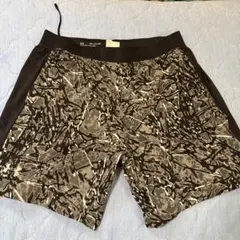 UNDER ARMOUR ショートパンツ XXLのサムネイル