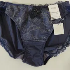 Item thumbnail for item 9ebe15d1-a6af-478c-8d5c-881138cb93fd