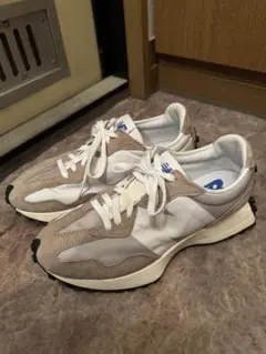 New Balance 327 スニーカー ホワイト/ベージュ