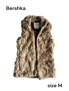 【美品】Bershka（ベルシュカ）ファーベスト M ブラウン